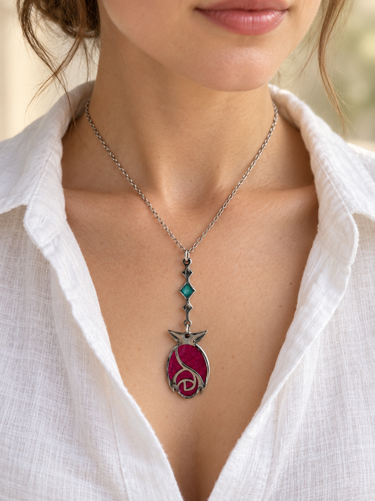 Collier pétale de rose en résine