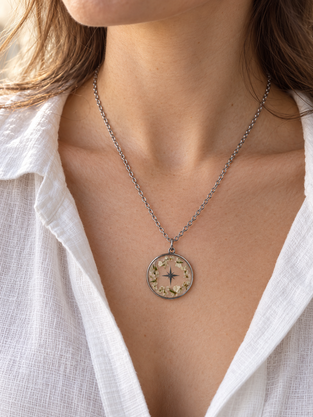 Collier carottes sauvage inclusion  fleurs séchées étoile