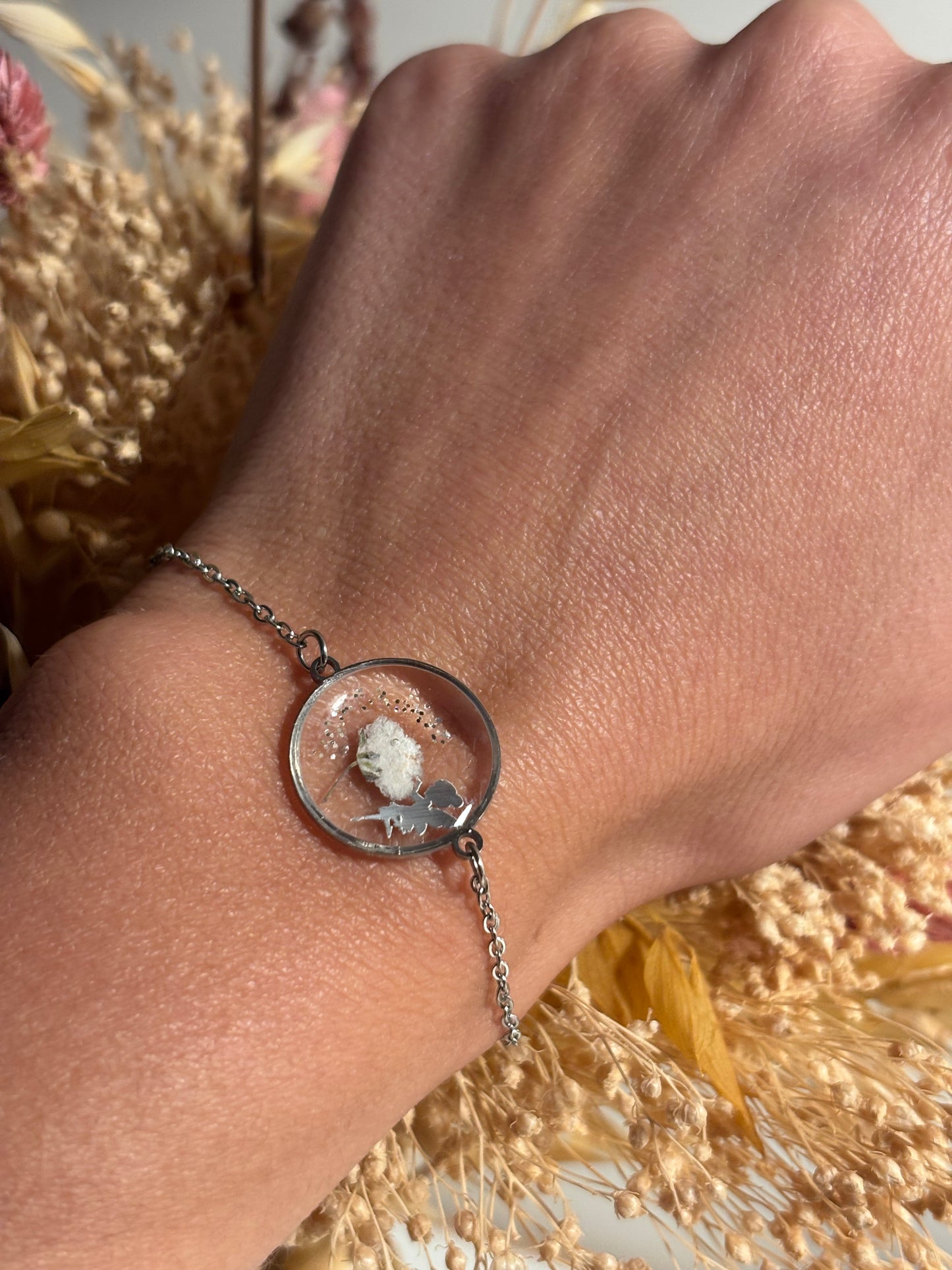 Bracelet Fée et gypsophile en résine